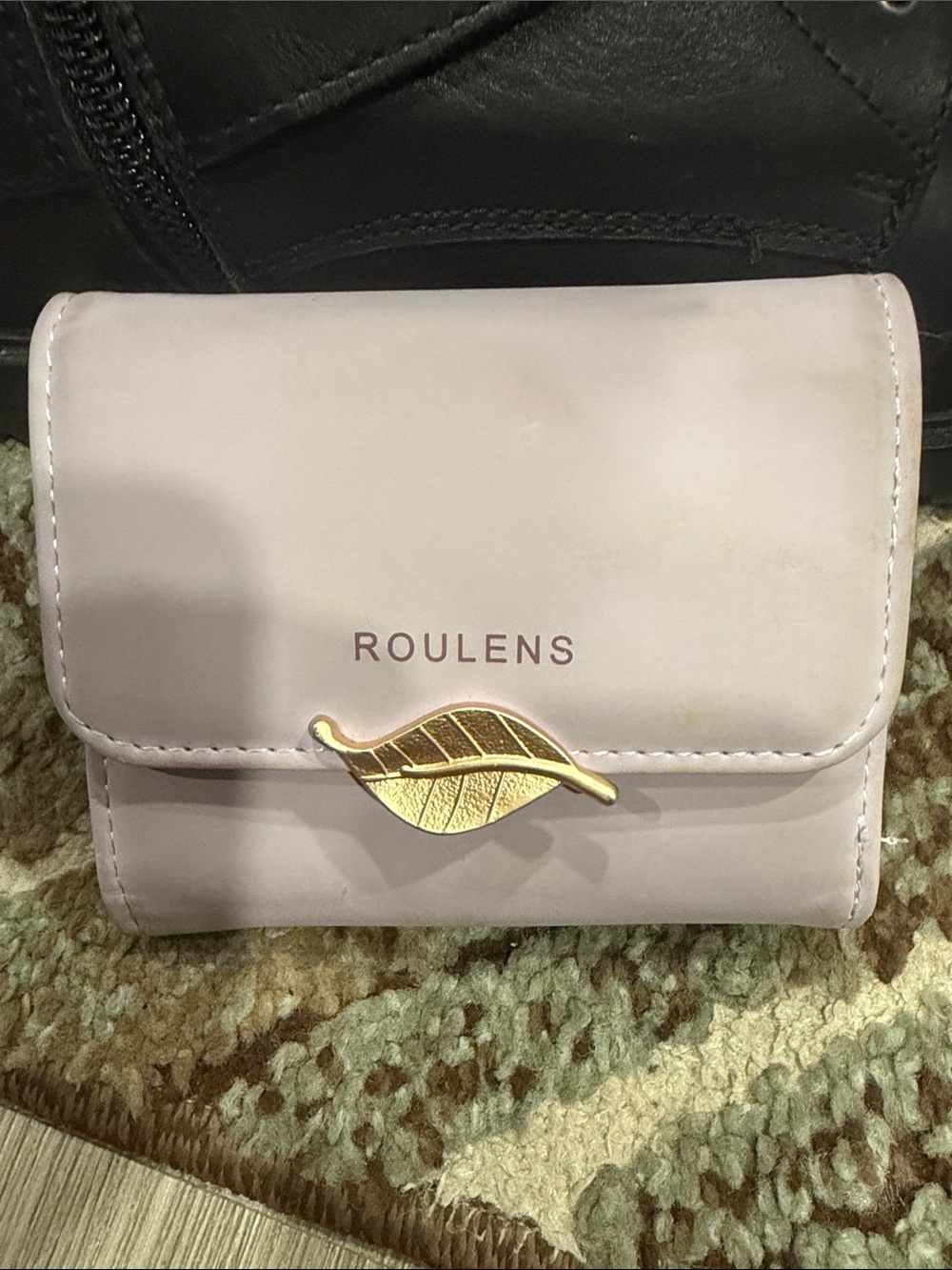 Roulens Pink Leaf-Accented Women's Wallet
